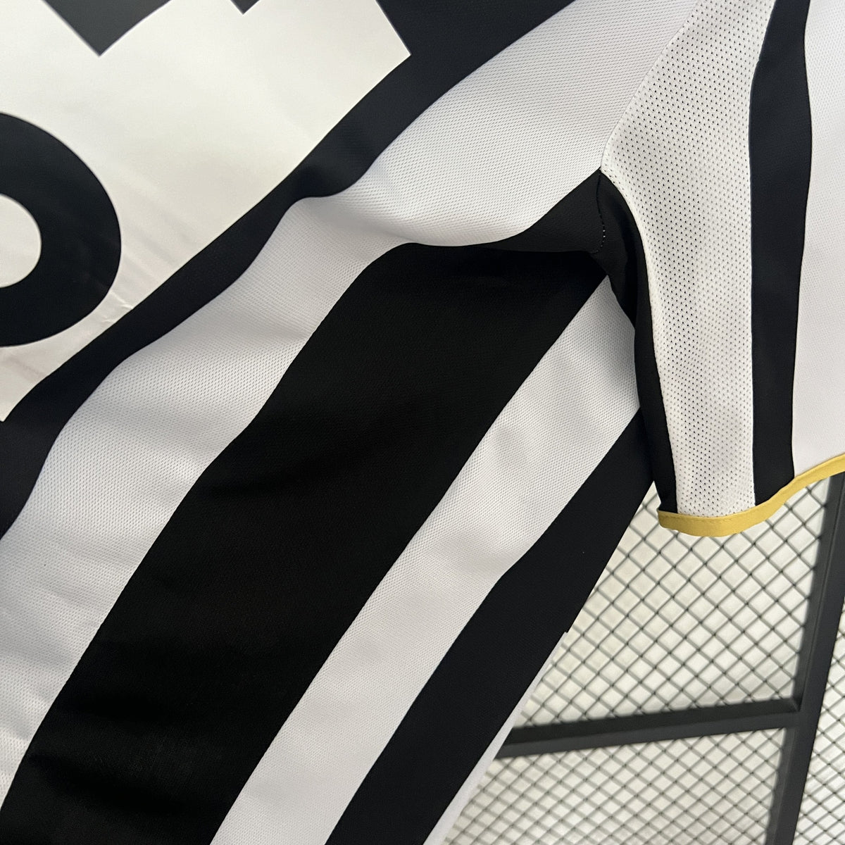Camisola Atlético Mineiro Principal 03/04 Retro