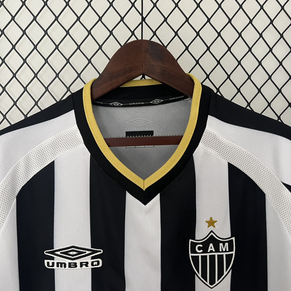 Camisola Atlético Mineiro Principal 03/04 Retro