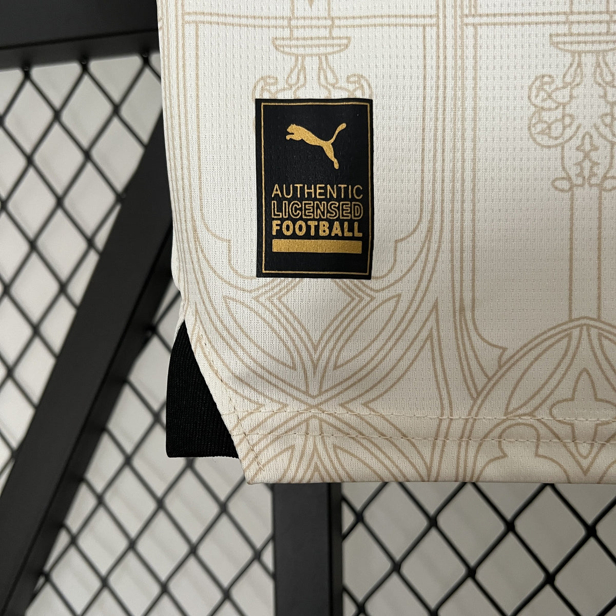 Camisola AC Milan Bege 23/24 Retro