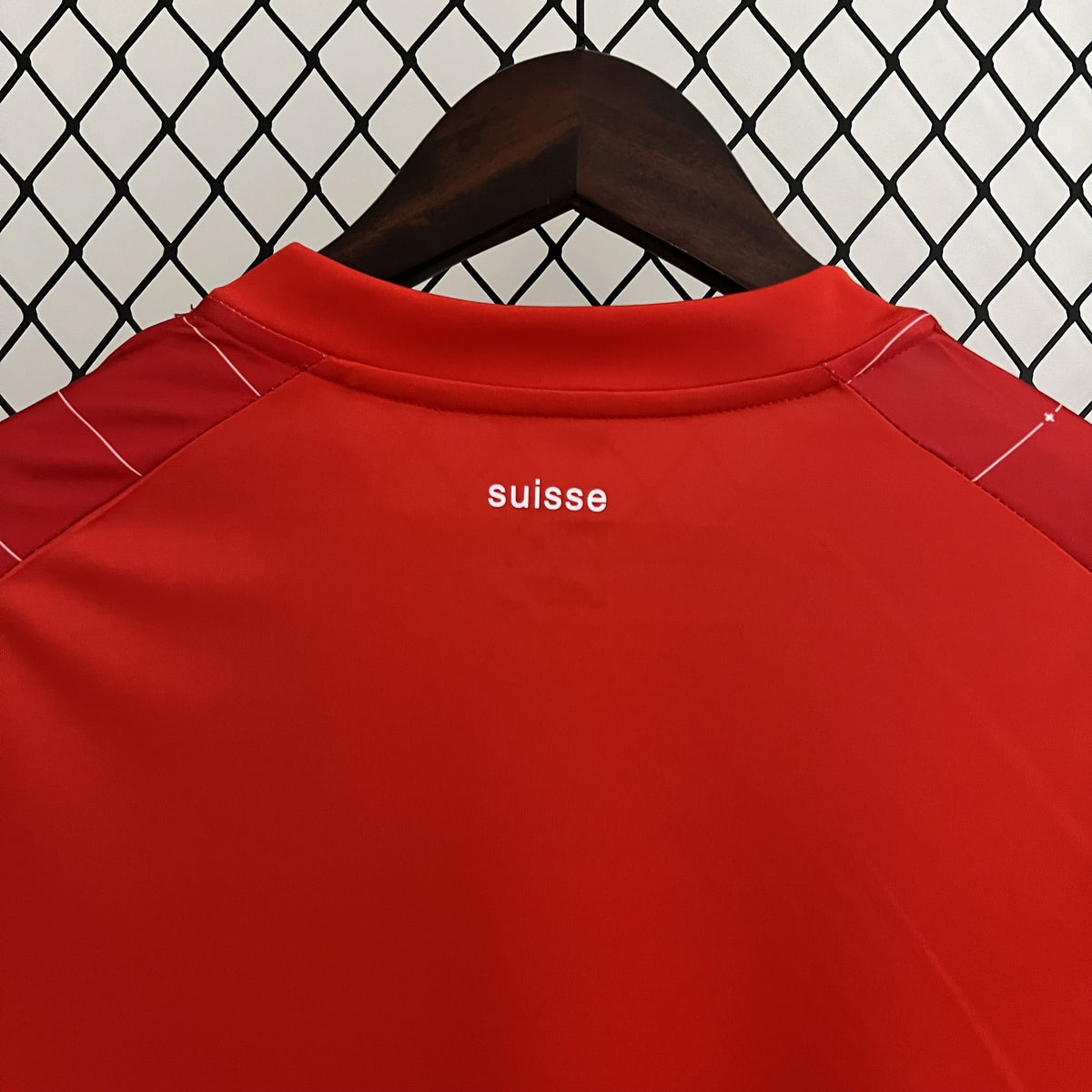 Camisola Suíça Principal 23/24 Retro