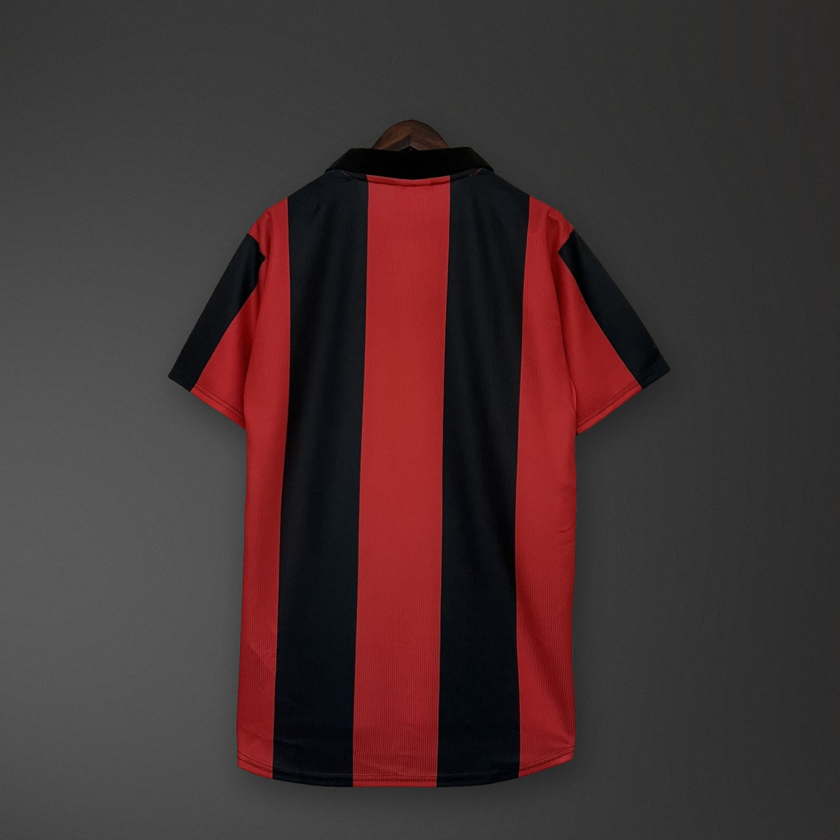 Camisola Eintracht Frankfurt Principal Edição Especial 100 Anos 98/00 Retro