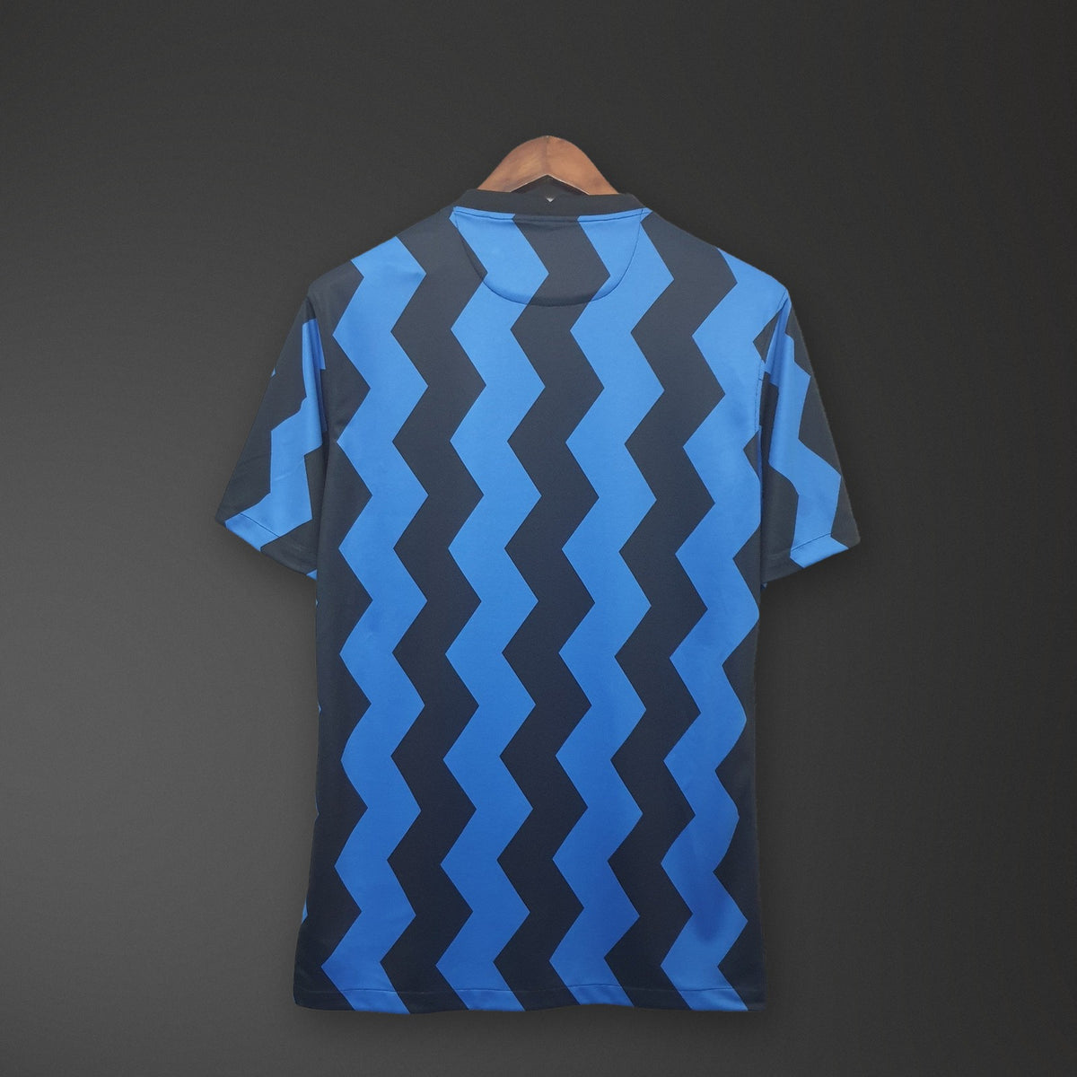 Camisola Inter de Milão Principal 20/21 Retro