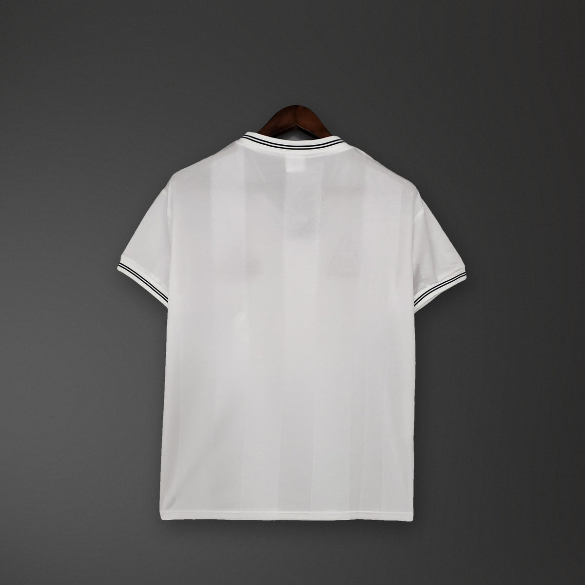 Camisola Tottenham Hotspur Principal 83/84 Retro