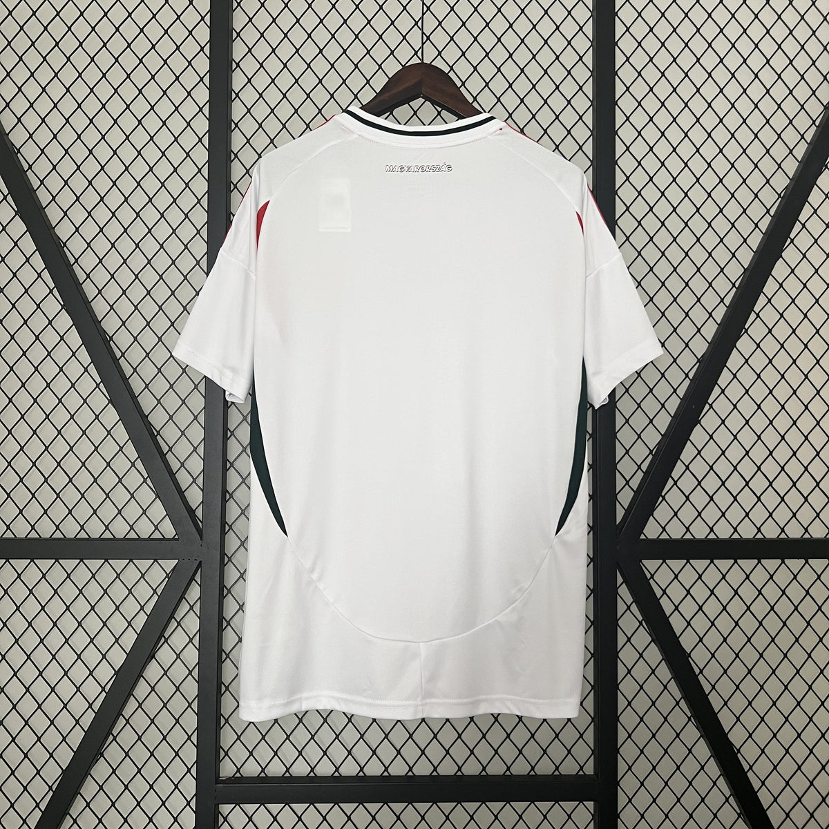 Camisola Hungria Alternativa 24/25 (Modelo 2)