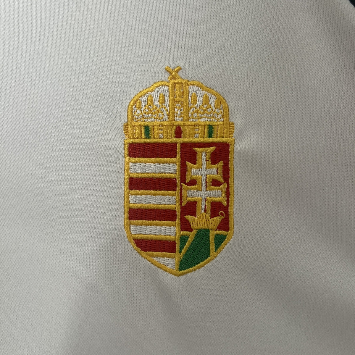 Camisola Hungria Alternativa 24/25 (Modelo 2)