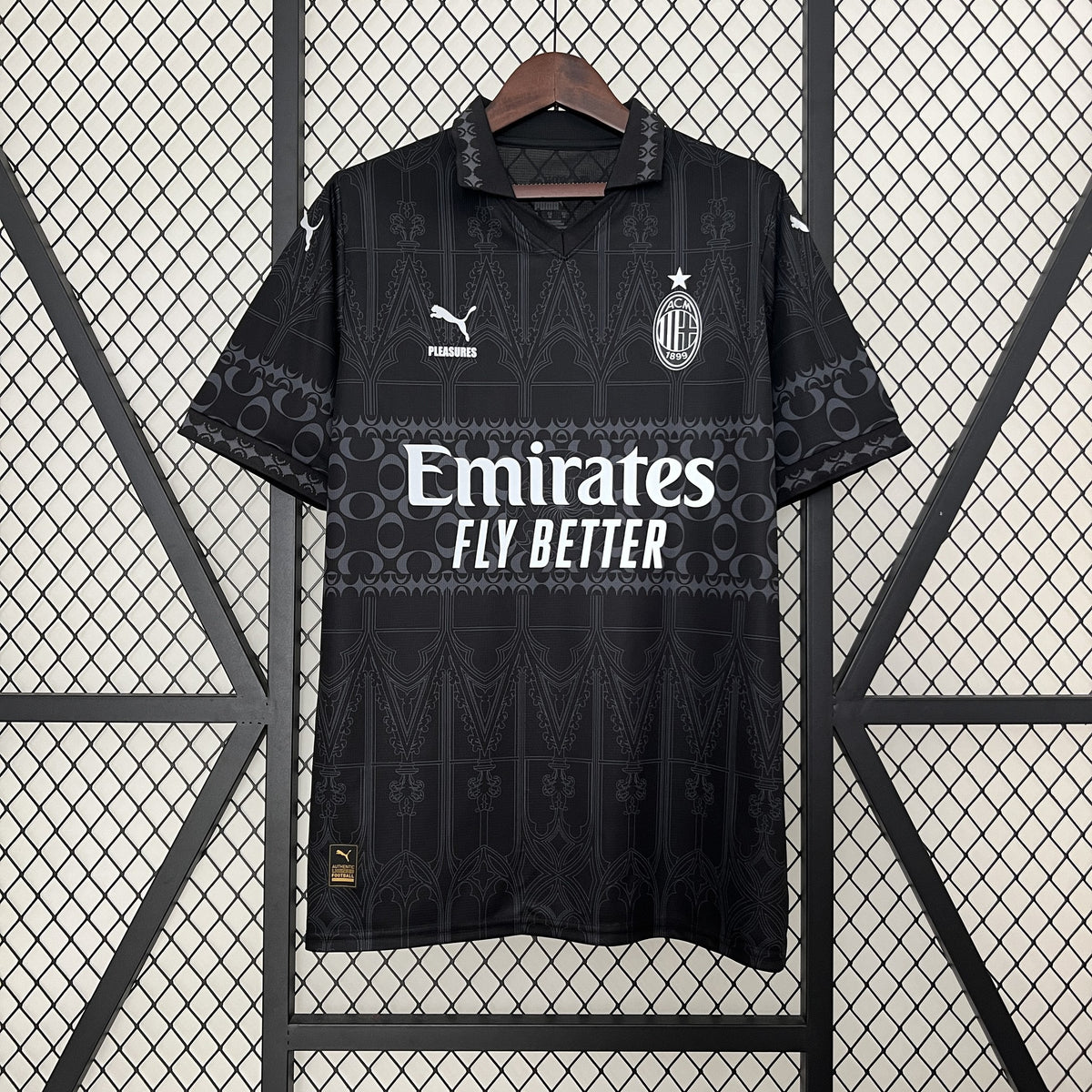 Camisola AC Milan Preta 23/24 Retro