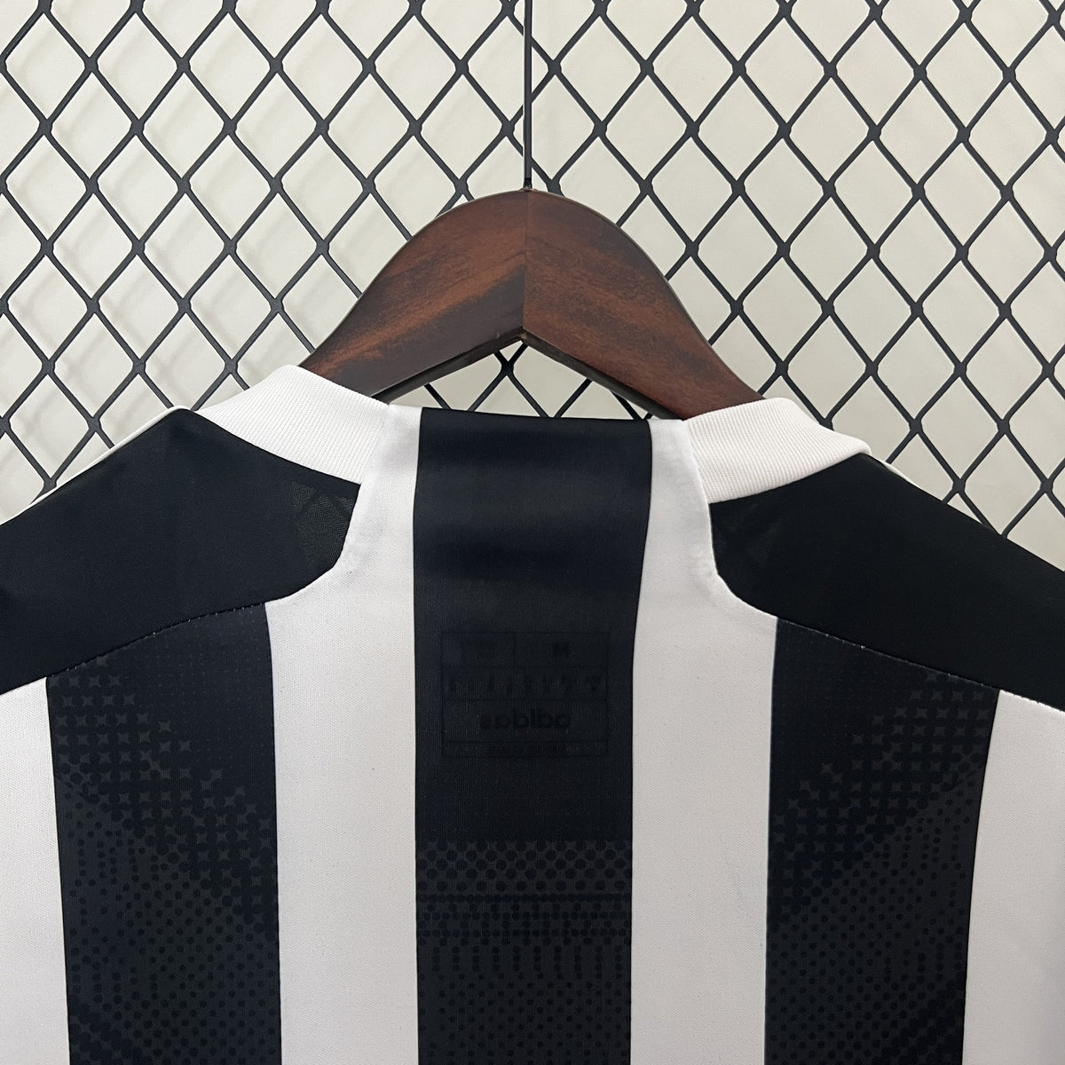 Camisola Atlético Mineiro Principal 24/25