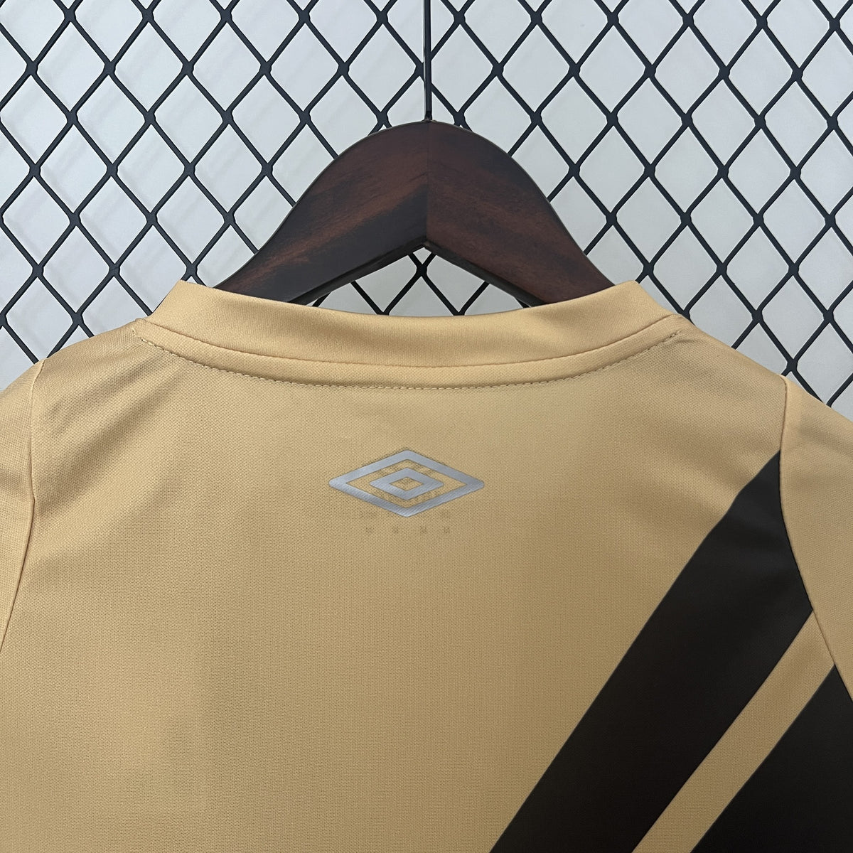 Camisola Athletico Paranaense Alternativa 24/25