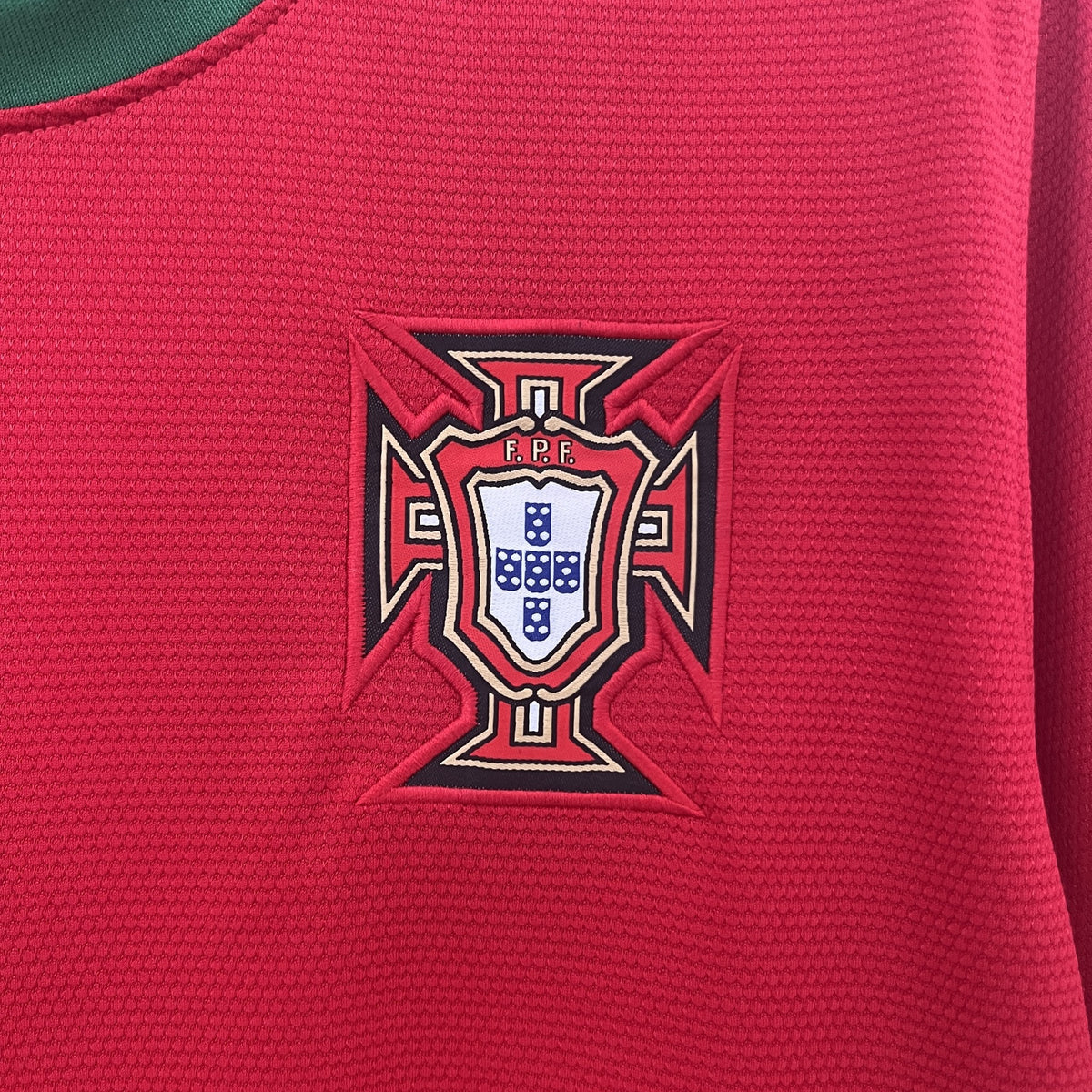 Camisola Portugal Principal 12/13 Retro
