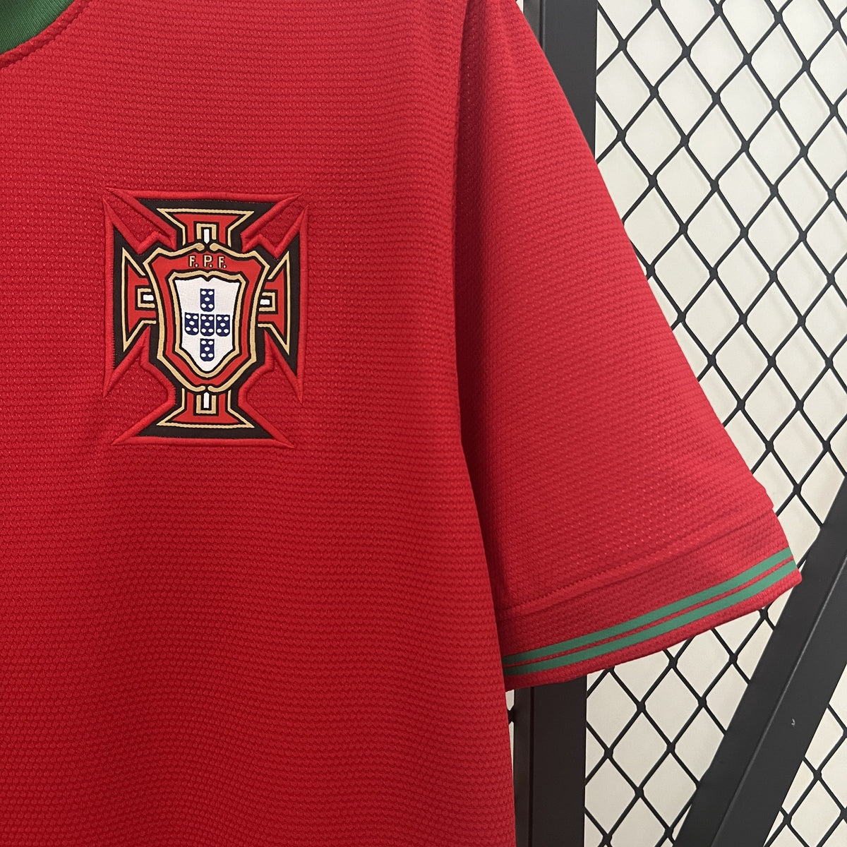 Camisola Portugal Principal 12/13 Retro