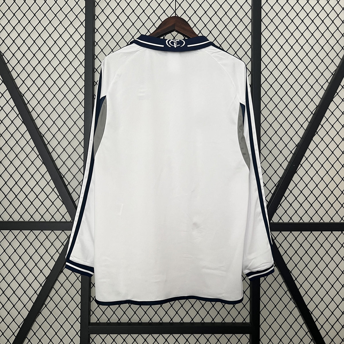 Camisola Real Madrid Principal 00/01 Retro - Manga Comprida