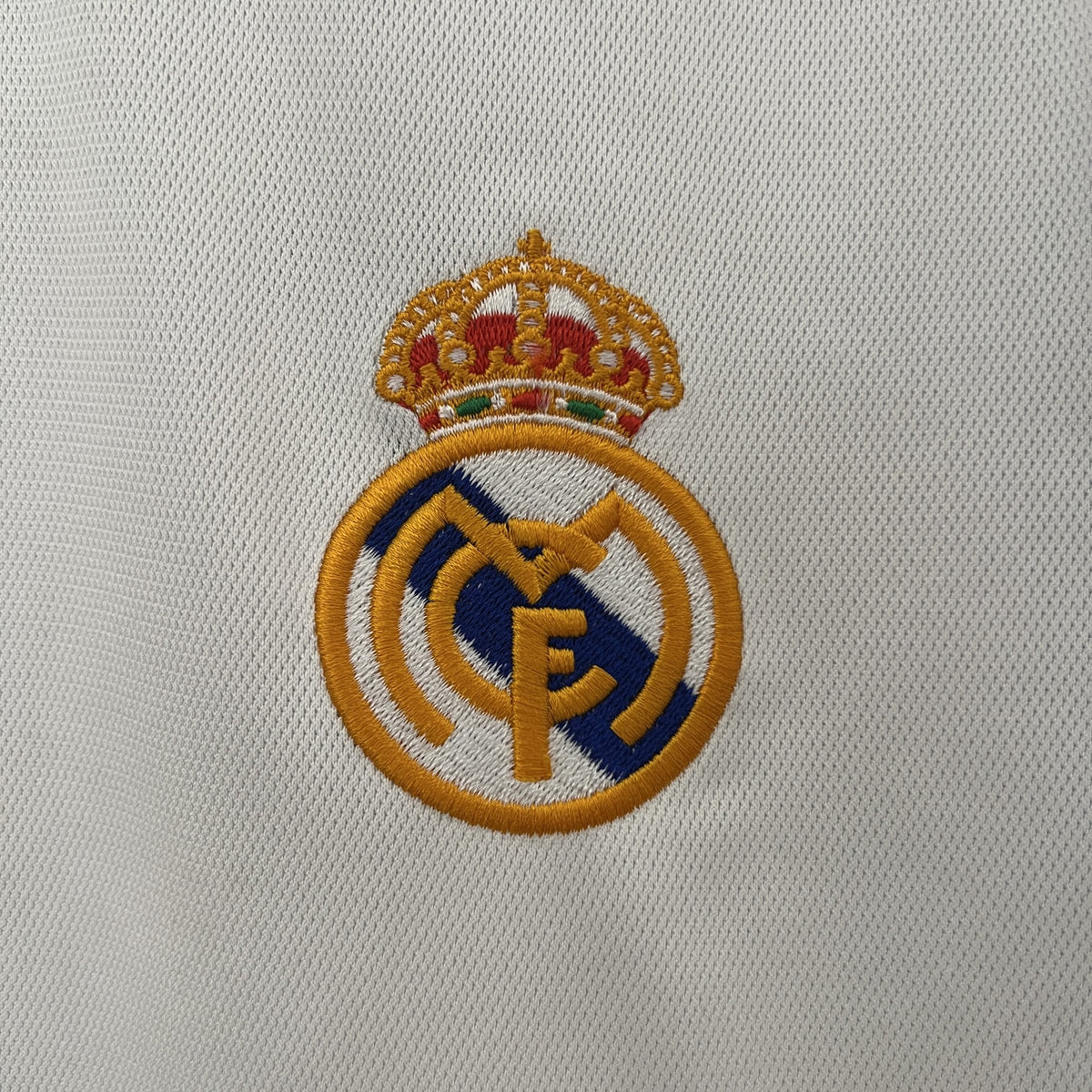Camisola Real Madrid Principal 00/01 Retro - Manga Comprida
