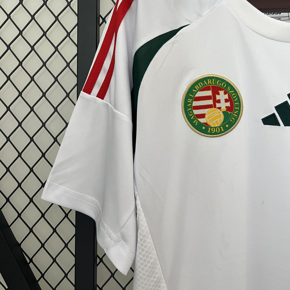 Camisola Hungria Alternativa 24/25