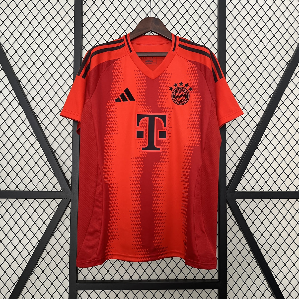 Camisola Bayern Munique Principal 24/25