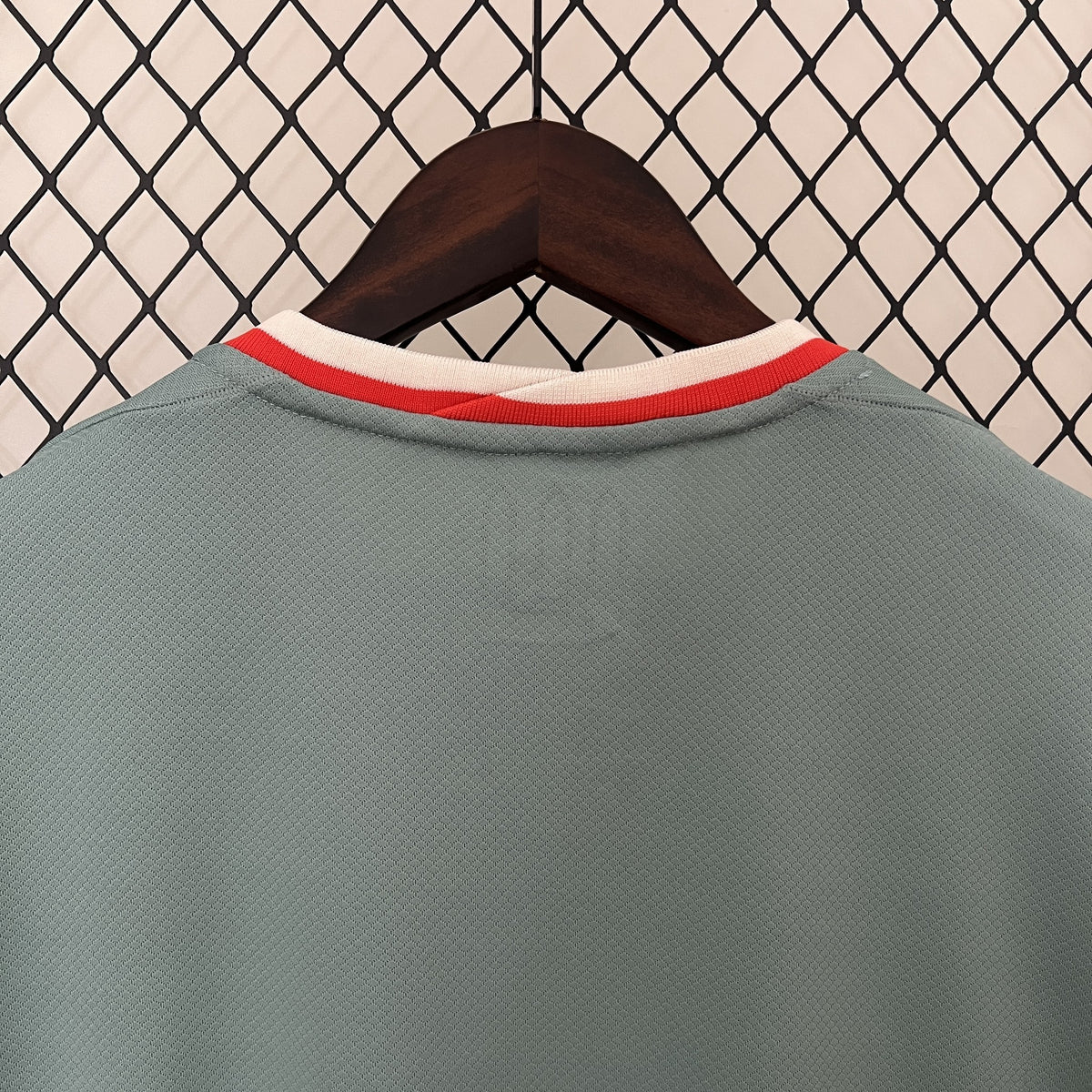 Camisola Atlético de Madrid Alternativa 24/25