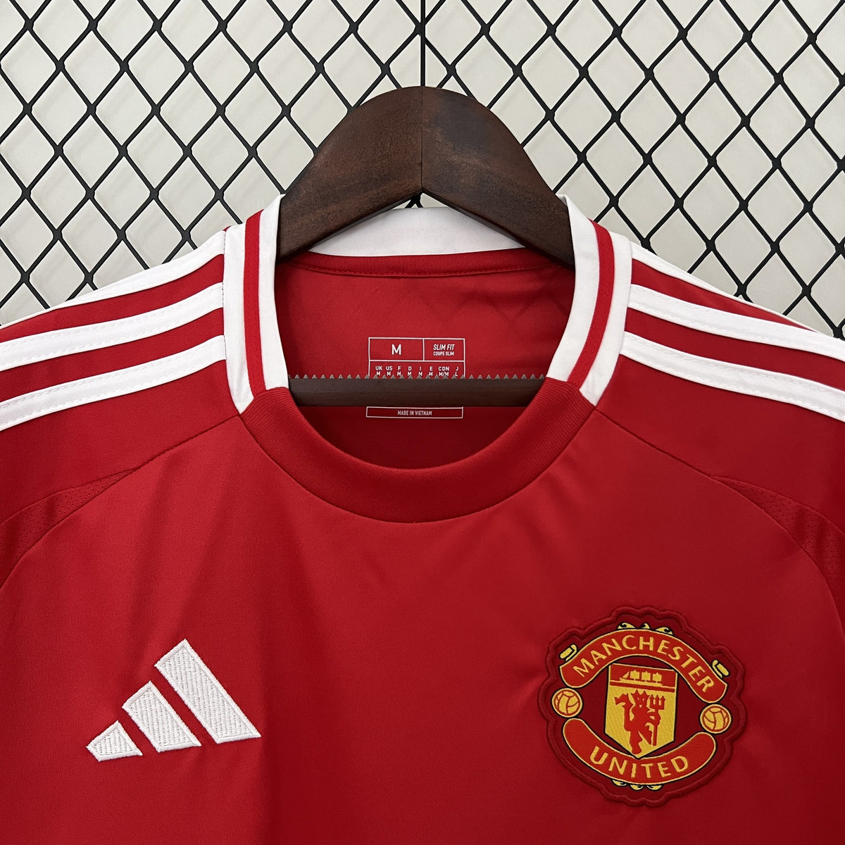 Camisola Manchester United Principal 24/25