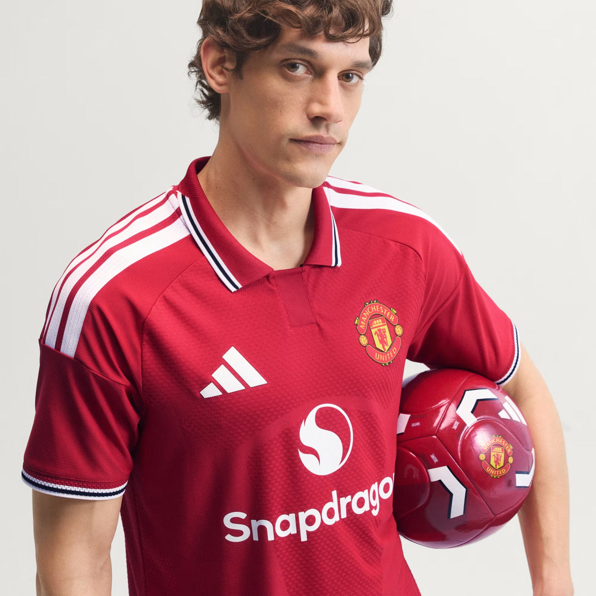 Camisola Manchester United FC Principal 26/27
