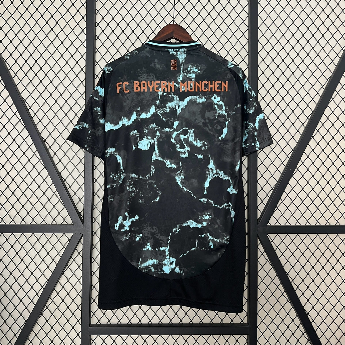 Camisola Bayern Munique Alternativa 24/25