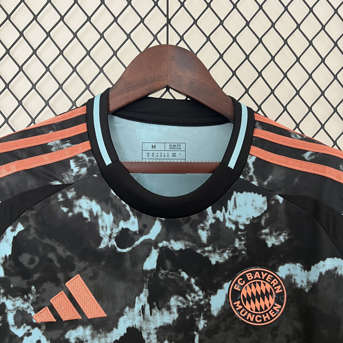 Camisola Bayern Munique Alternativa 24/25
