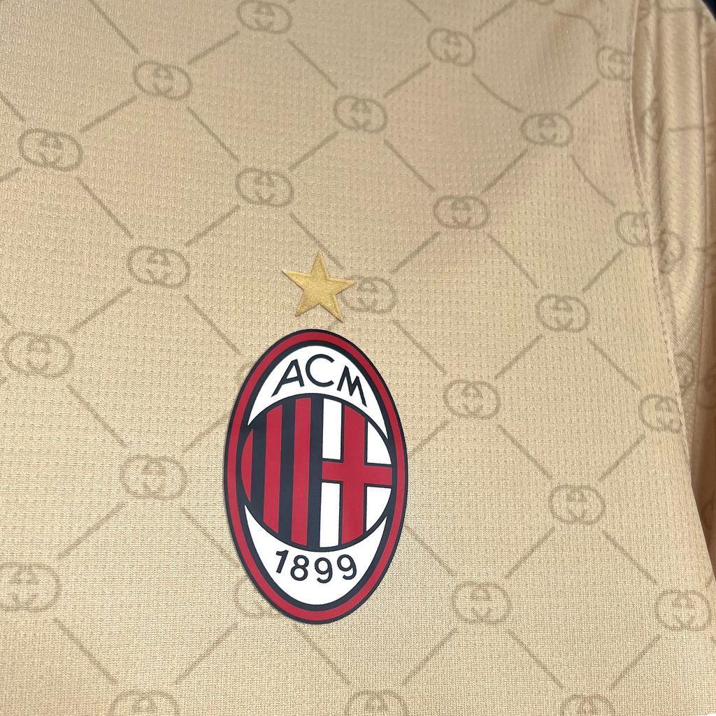 Camisola AC Milan x Gucci Edição Especial 24/25
