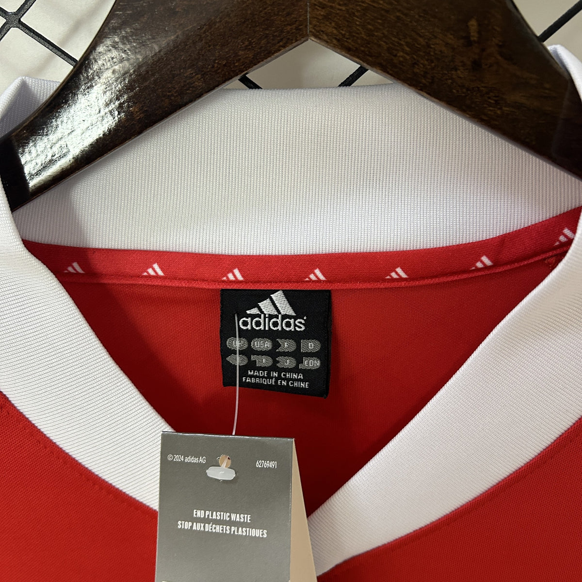 Camisola Benfica Principal 02/03 Retro (Modelo 2)
