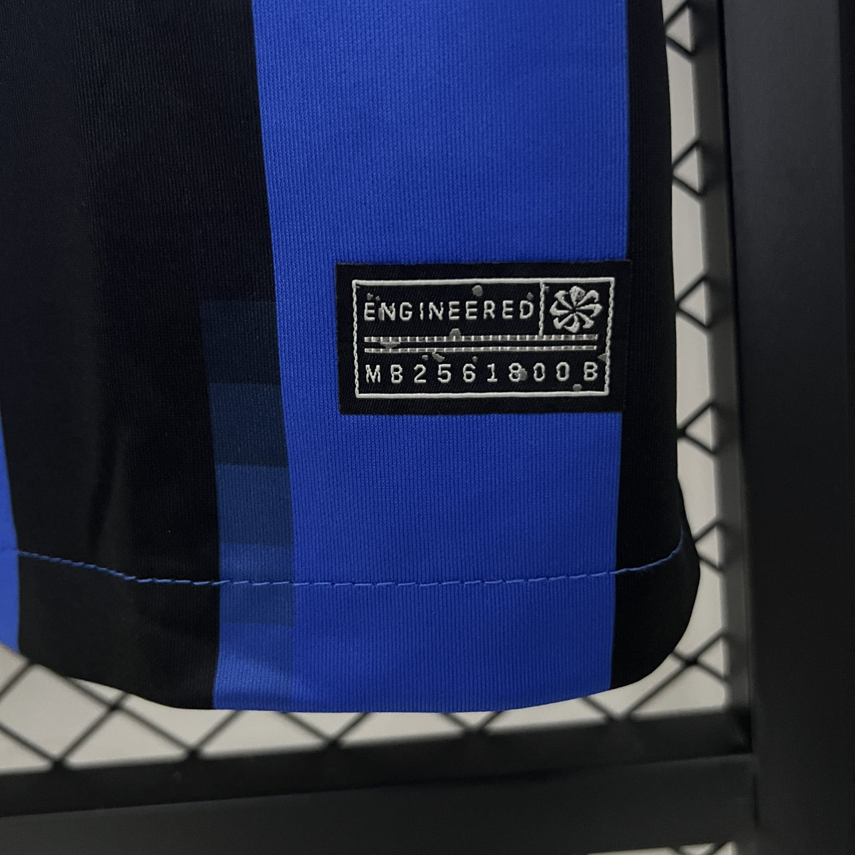 Camisola Inter de Milão Principal Edição Especial Patrocinador 23/24 Retro