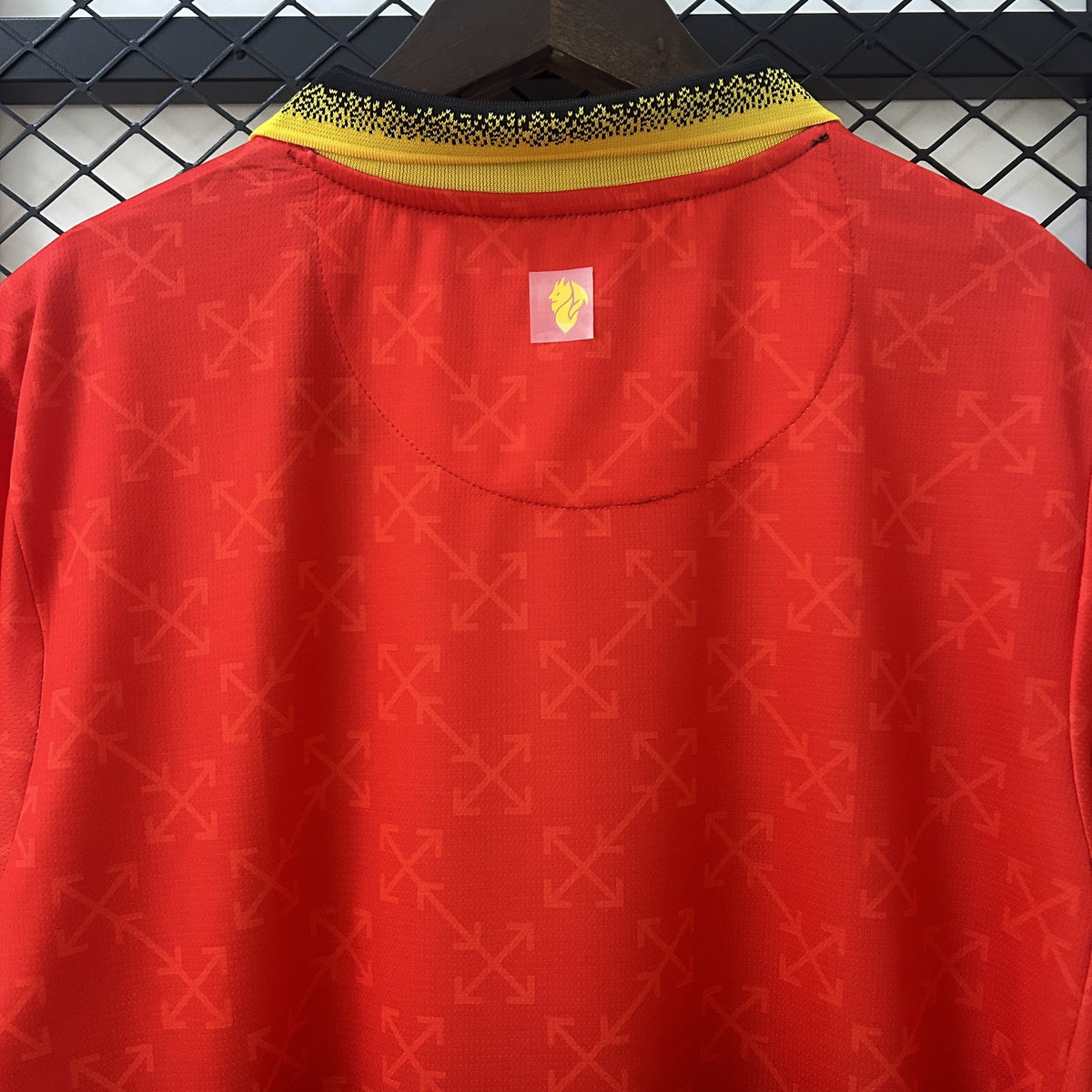 Camisola AC Milan Edição Especial Colaboração 25/26 (Modelo 2)