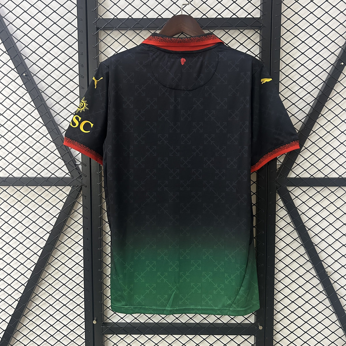Camisola AC Milan Edição Especial Colaboração 25/26