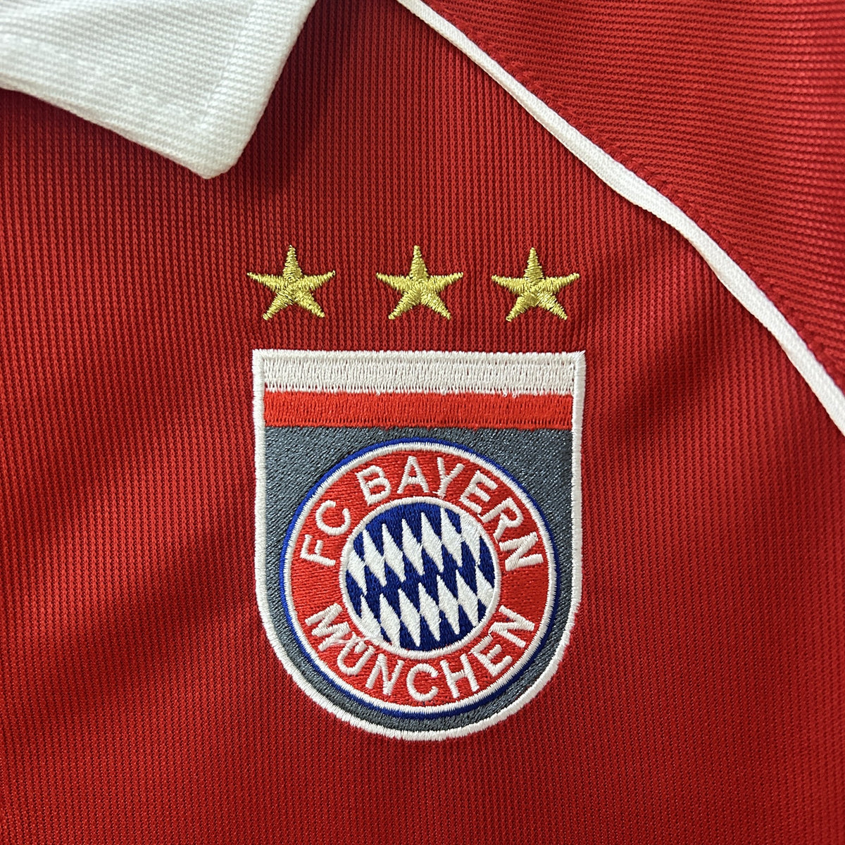 Camisola Bayern Munique Principal 05/06 Retro