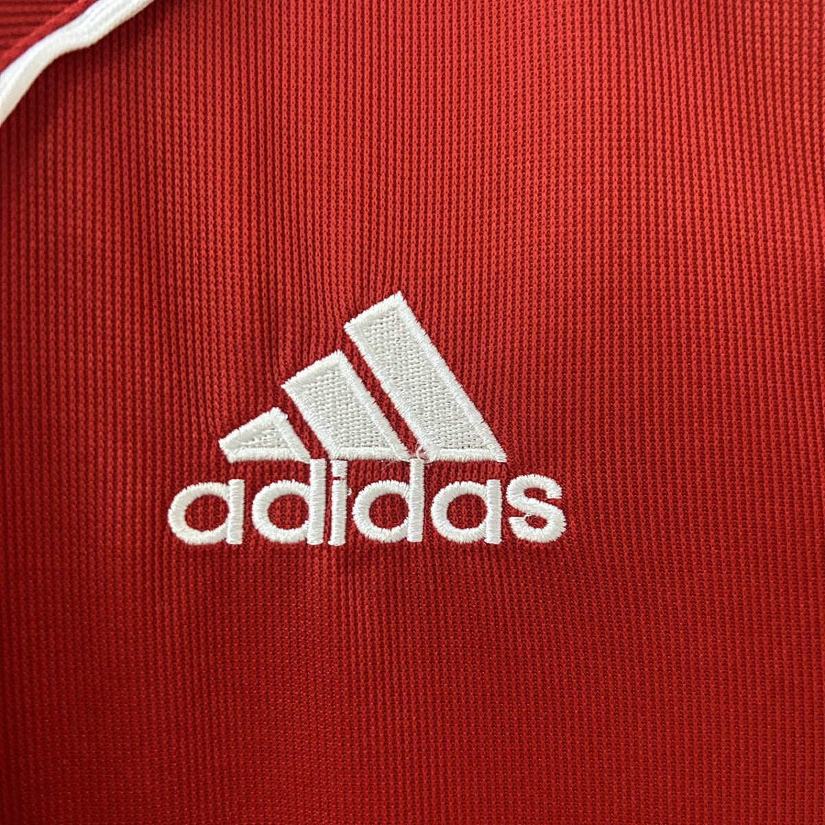 Camisola Bayern Munique Principal 05/06 Retro