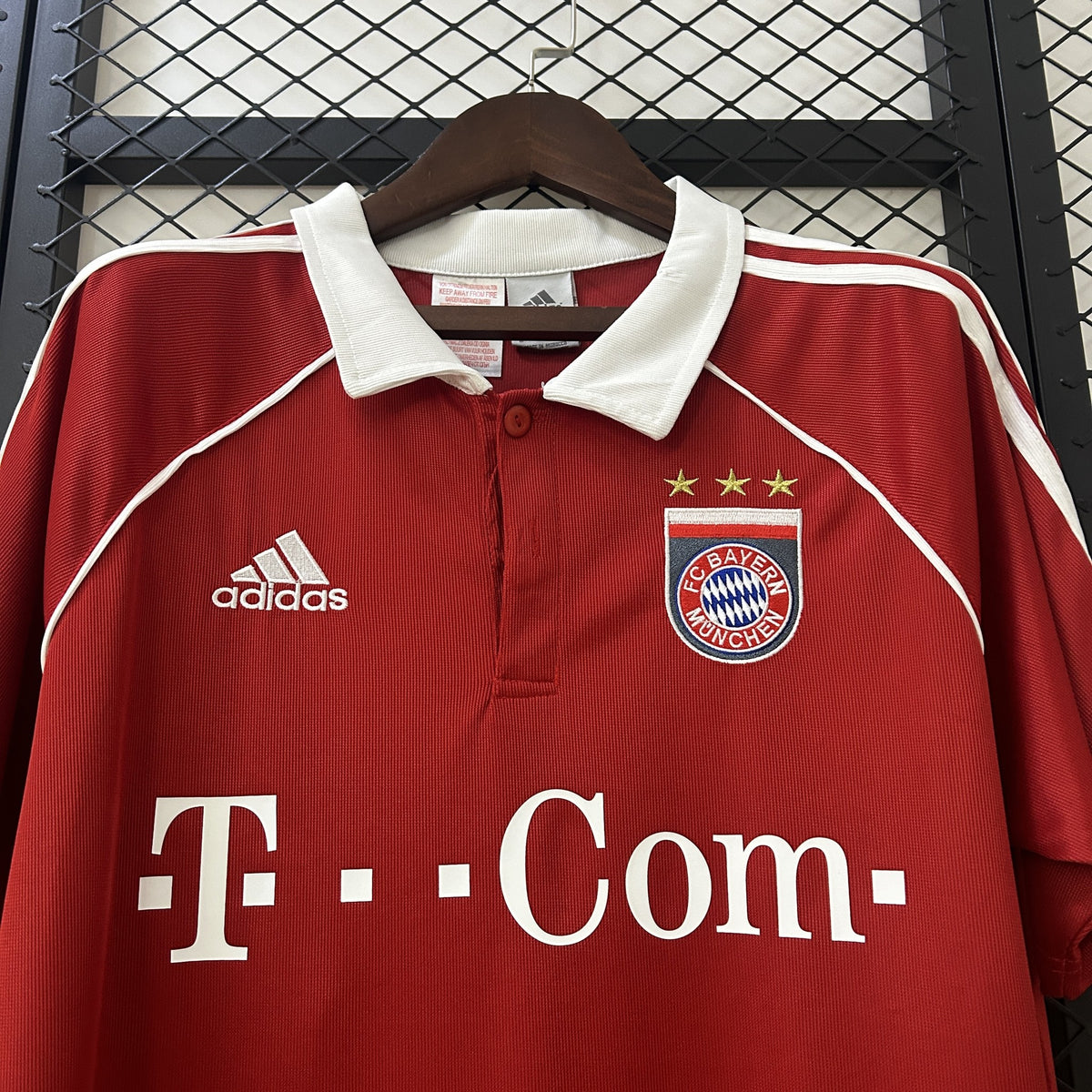 Camisola Bayern Munique Principal 05/06 Retro
