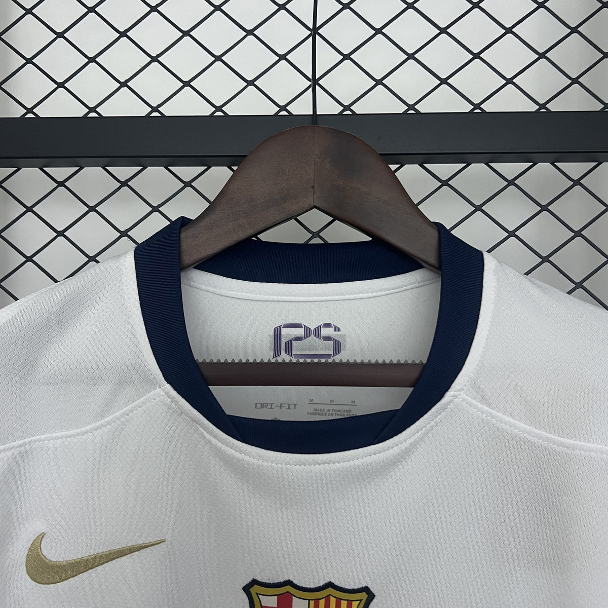 Camisola Barcelona Edição Especial Colaboração 25/26