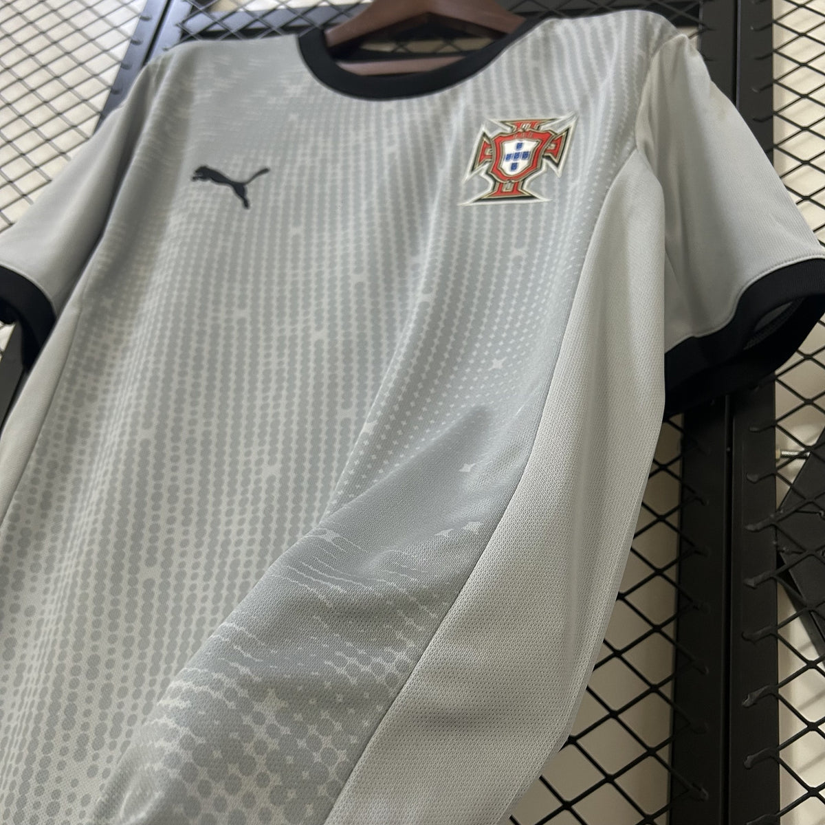 Camisola Portugal Guarda-Redes Cinzenta 25/26