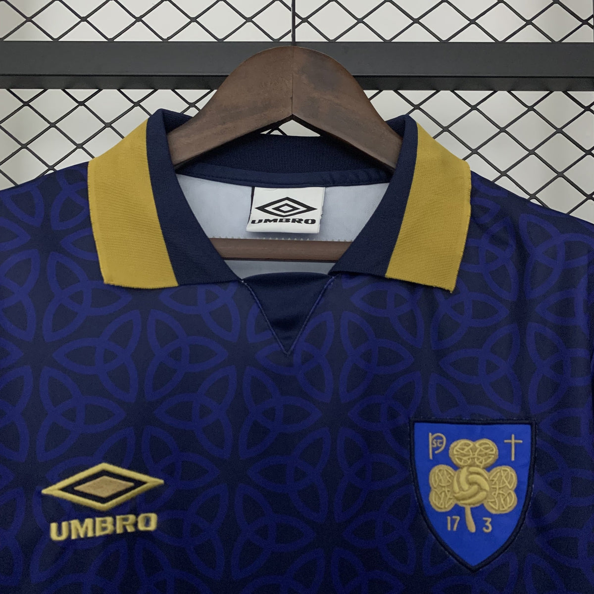 Camisola Irlanda Alternativa Edição Especial Dia de São Patrício 25/26