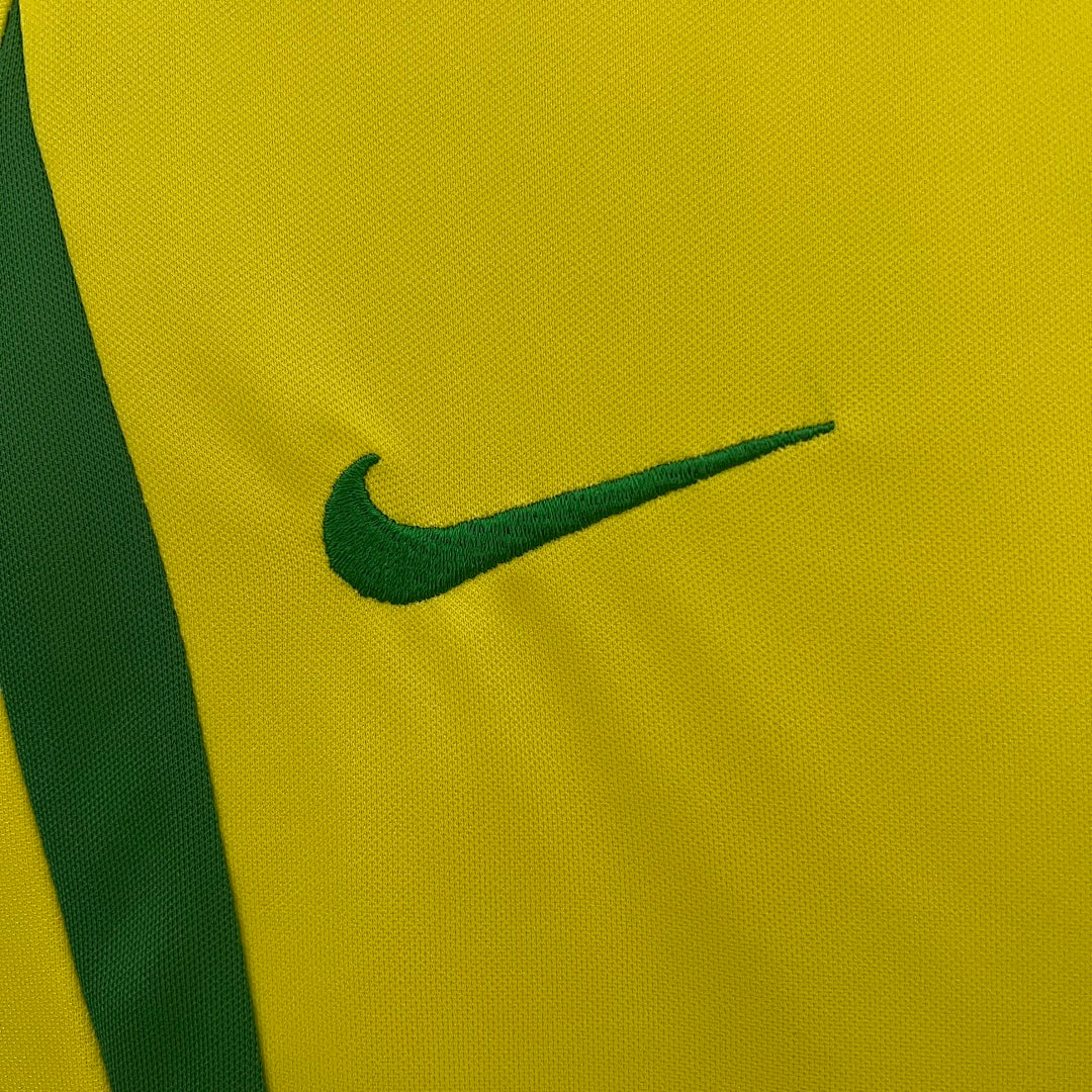 Kit Brasil Principal Criança 2002