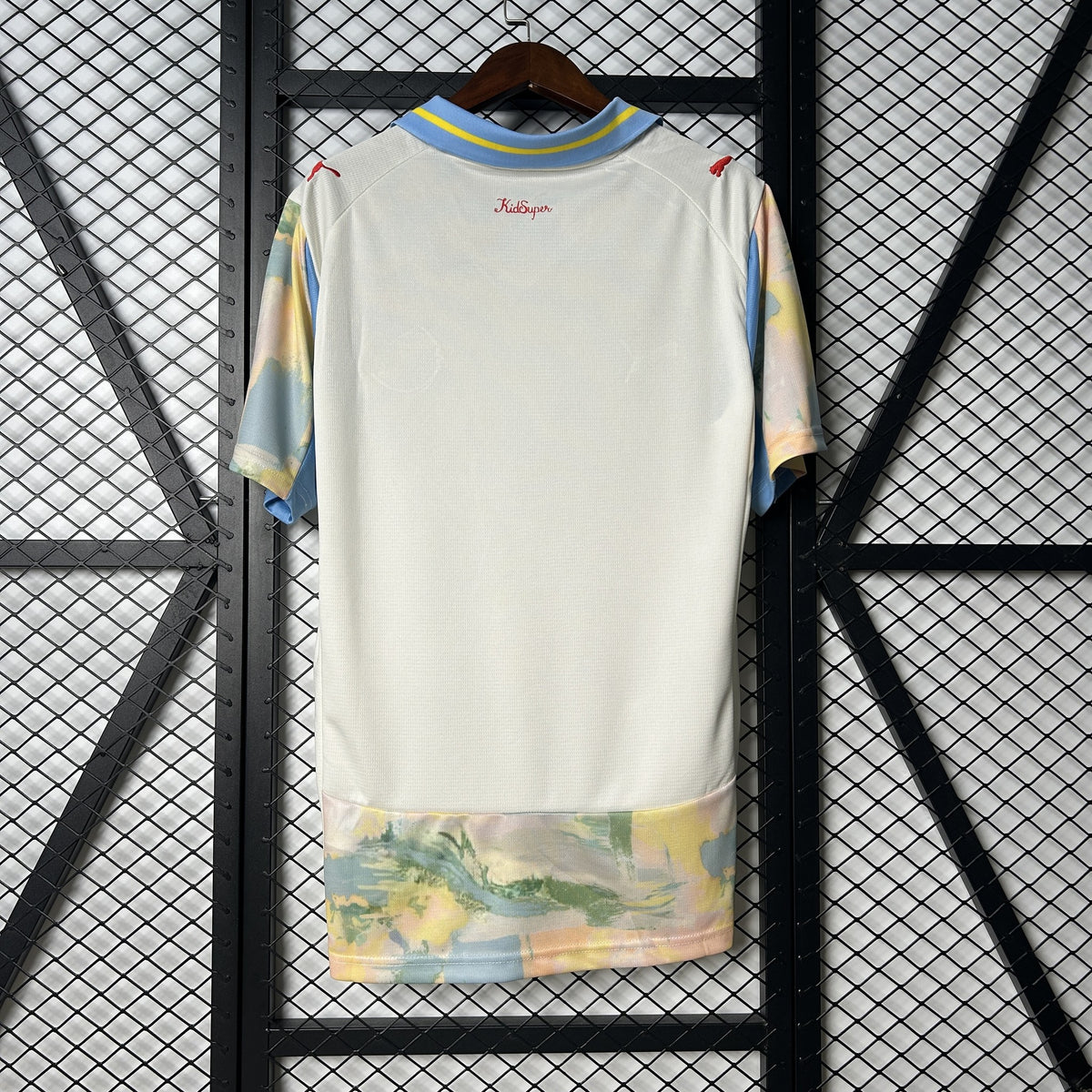 Camisola Salzburgo Edição Especial 25/26