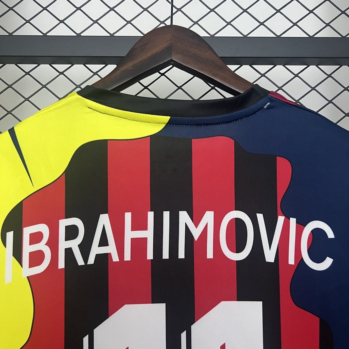 Camisola Ibrahimovic Edição Especial 25/26