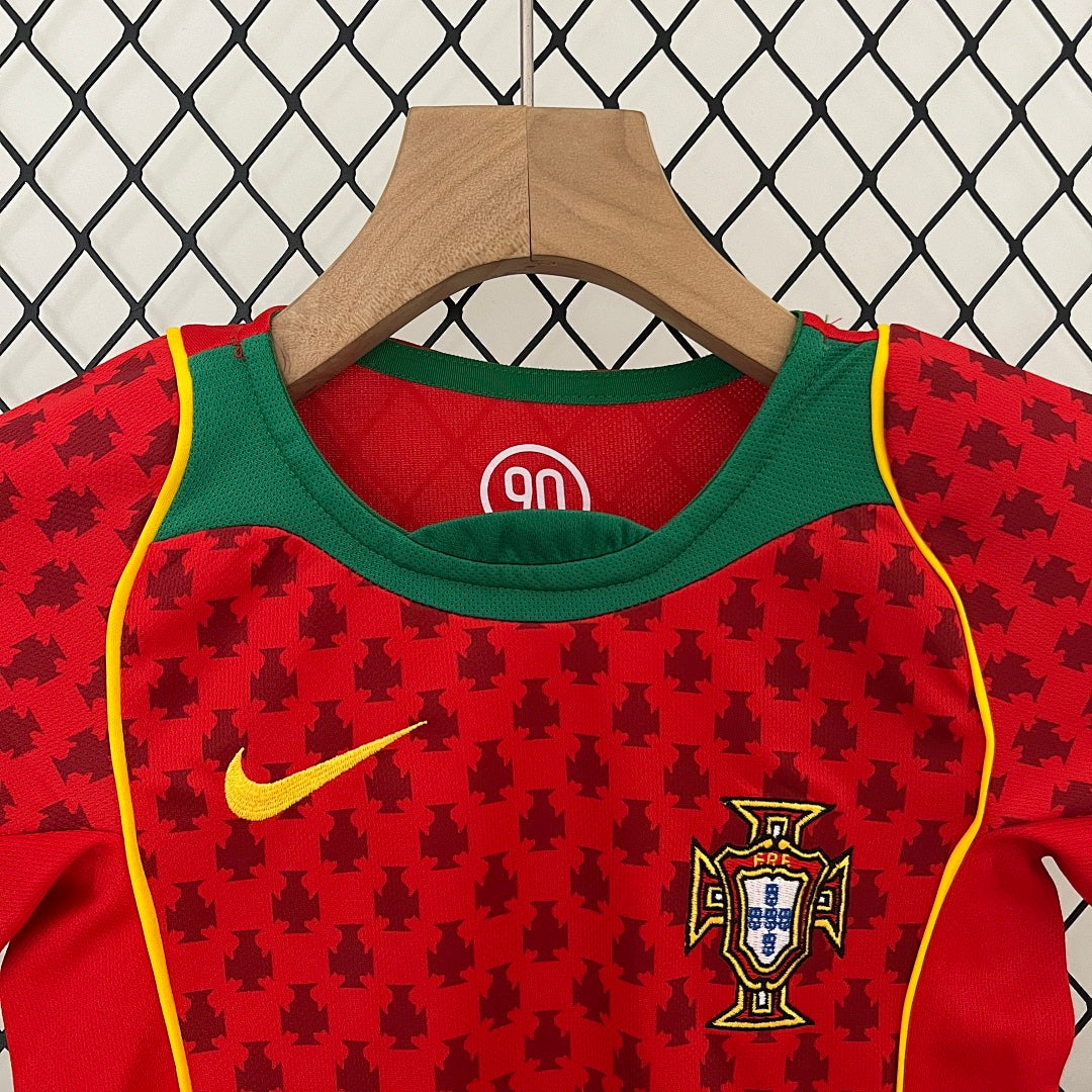 Kit Portugal Principal Criança 2004