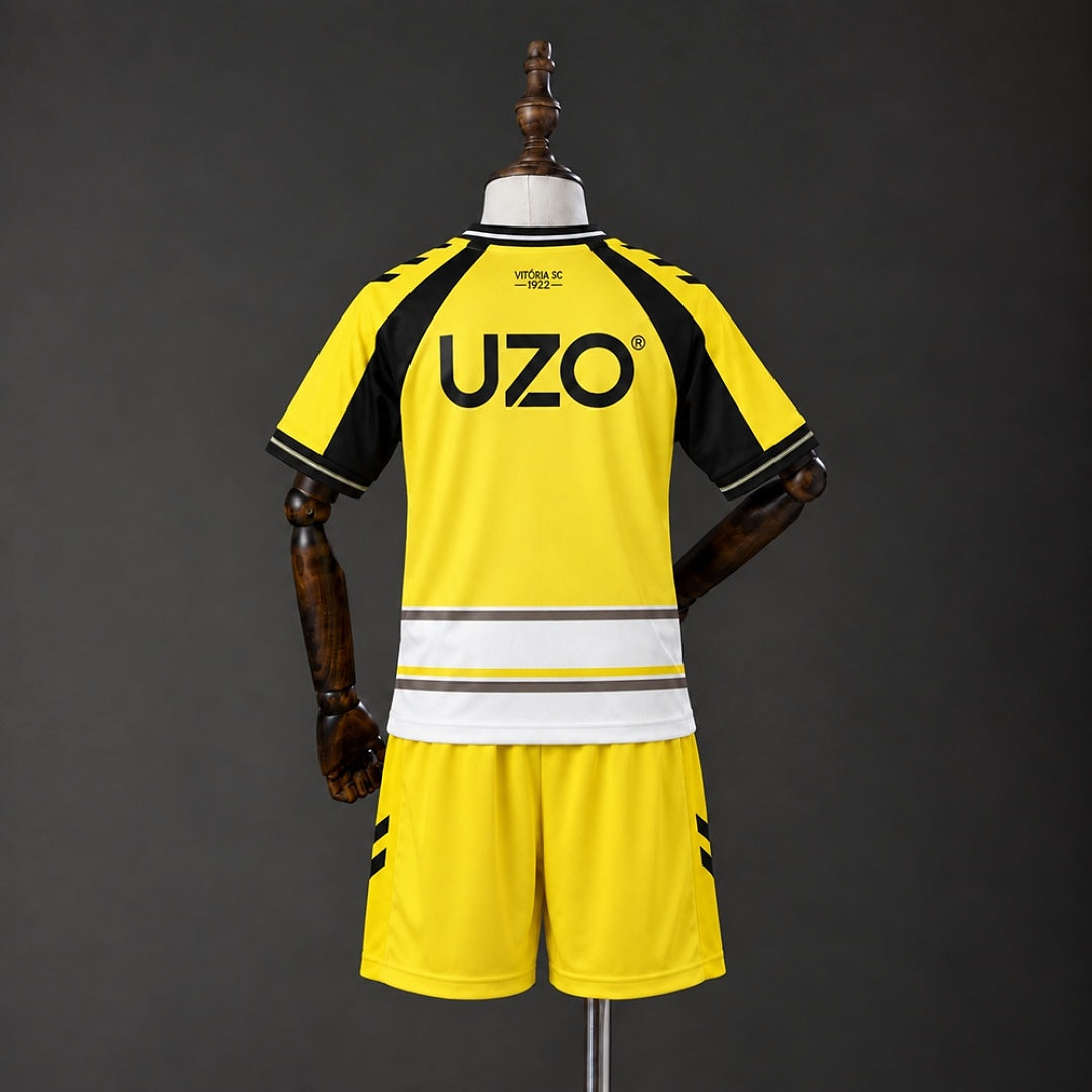 Kit Vitória de Guimarães Terceira Criança 26/27