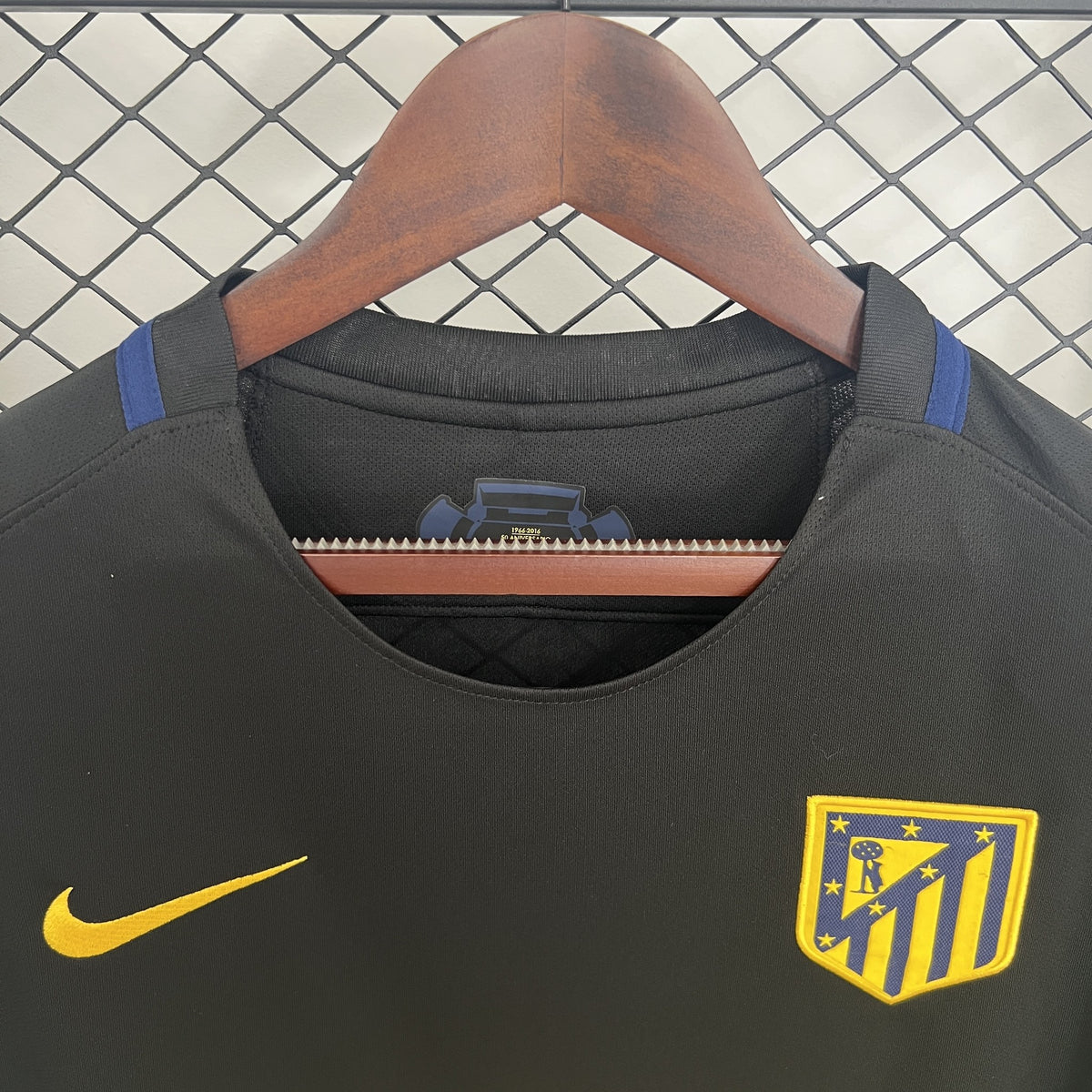 Camisola Atlético de Madrid Alternativa 16/17 Retro