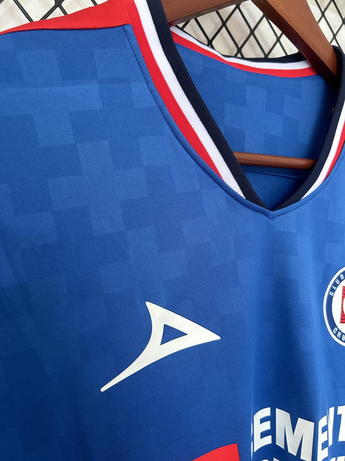 Camisola Cruz Azul Principal 25/26