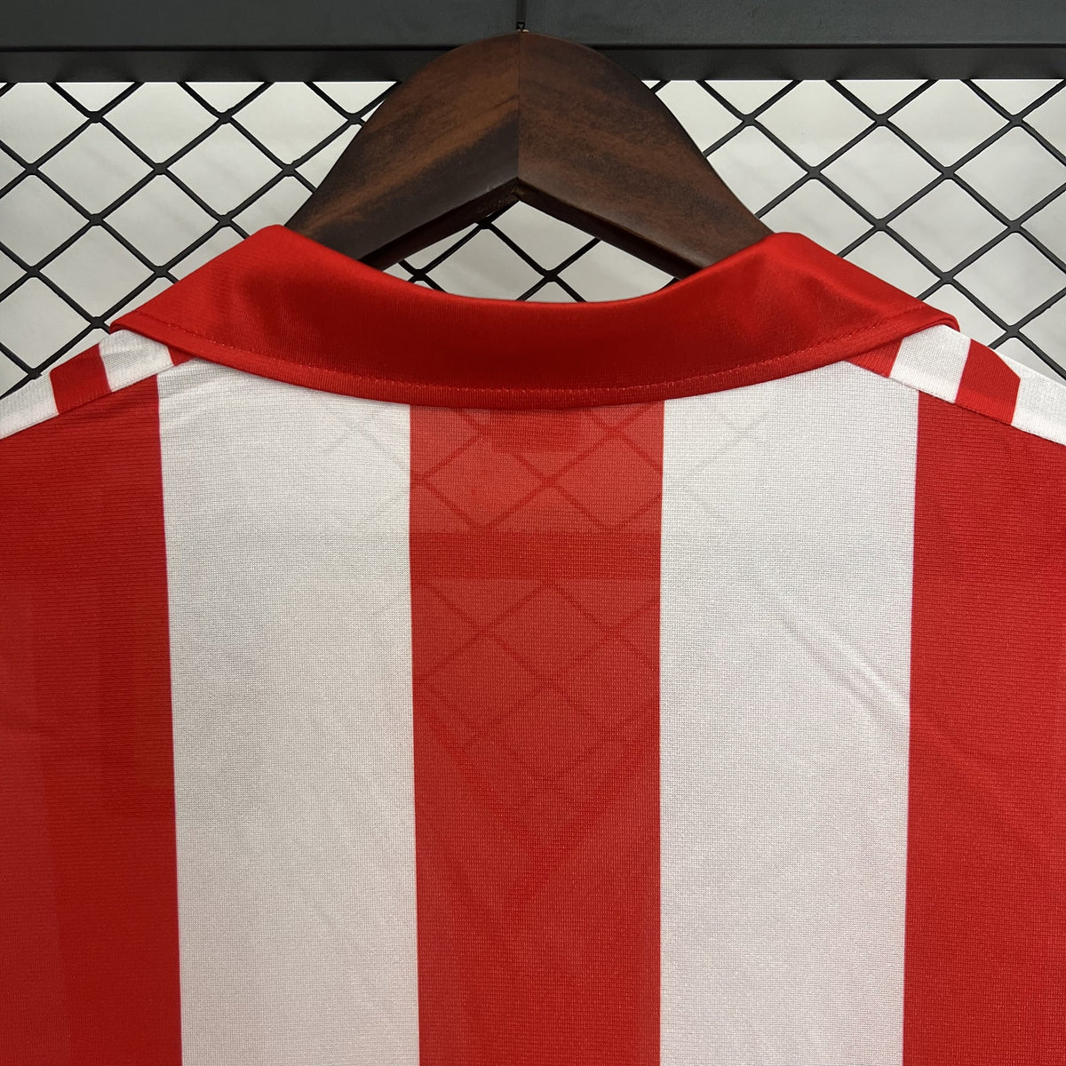Camisola Atlético de Madrid Principal 82/83 Retro
