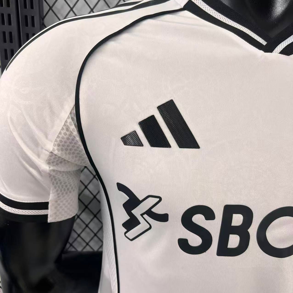 Camisola Fulham Principal 25/26 - Versão Jogador