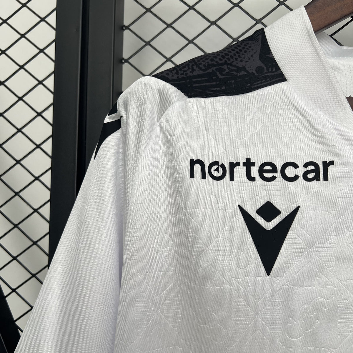 Camisola Vitória de Guimarães Principal 25/26
