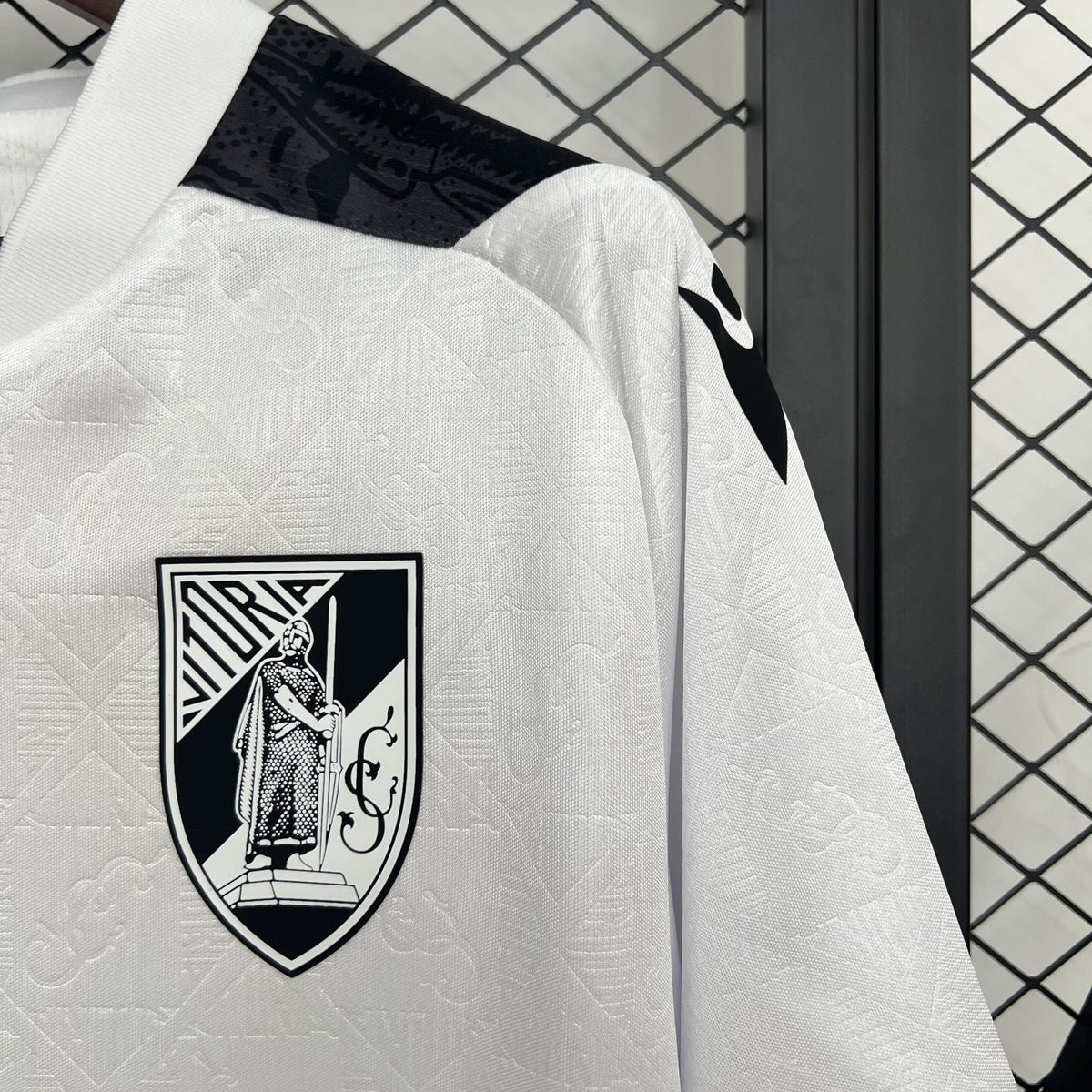 Camisola Vitória de Guimarães Principal 25/26