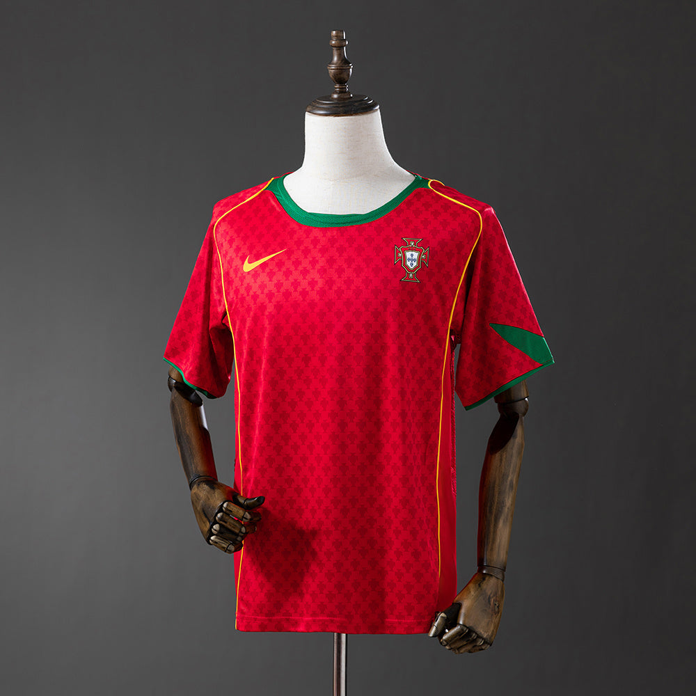 Camisola Portugal Principal 04/05 Retro