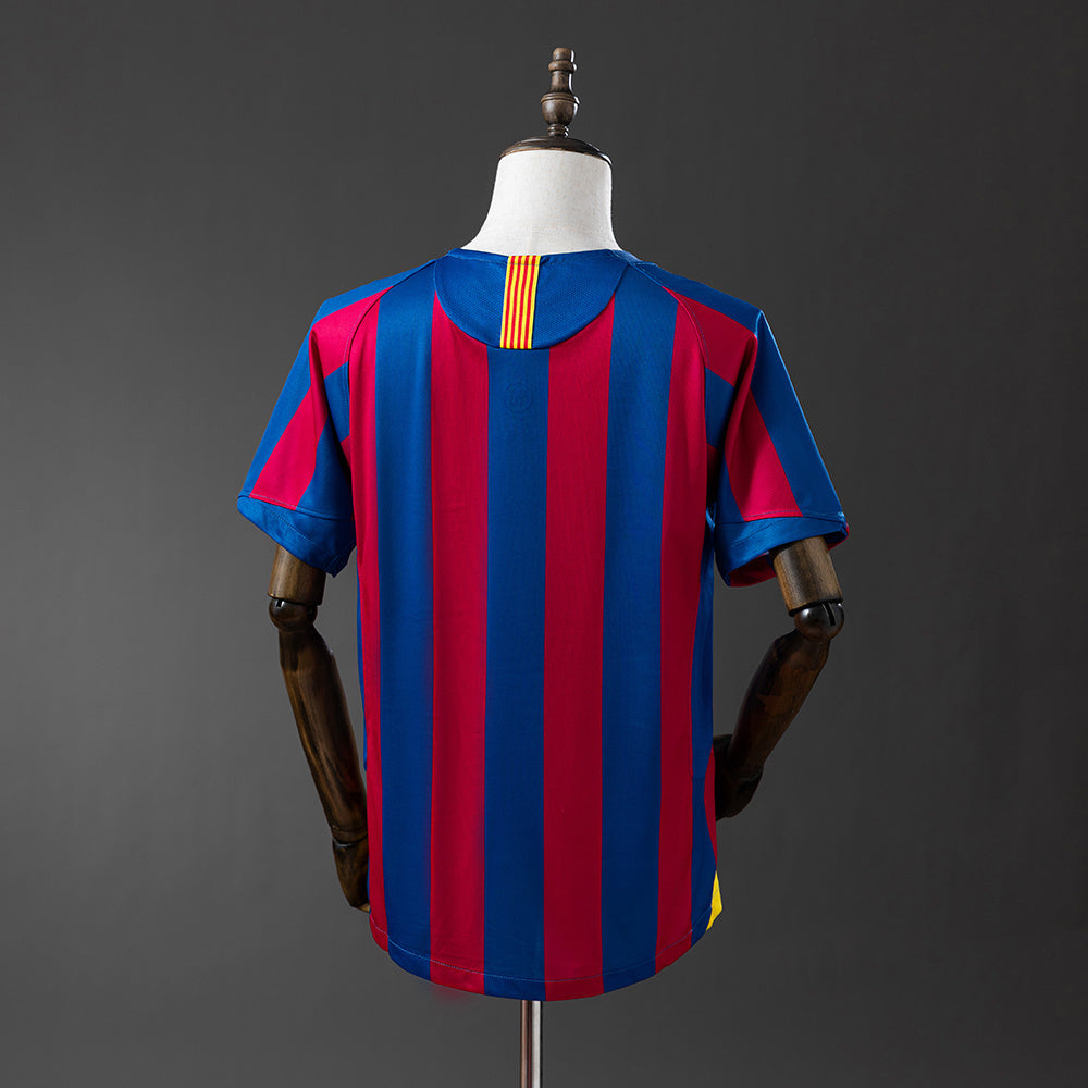 Camisola Barcelona Principal 05/06 Retro
