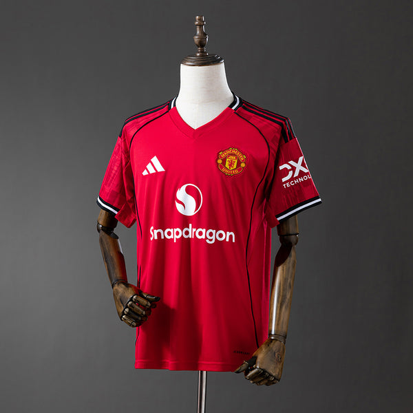 Camisola Manchester United Principal 25/26