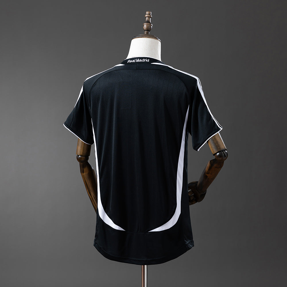 Camisola Real Madrid Terceira 06/07 Retro