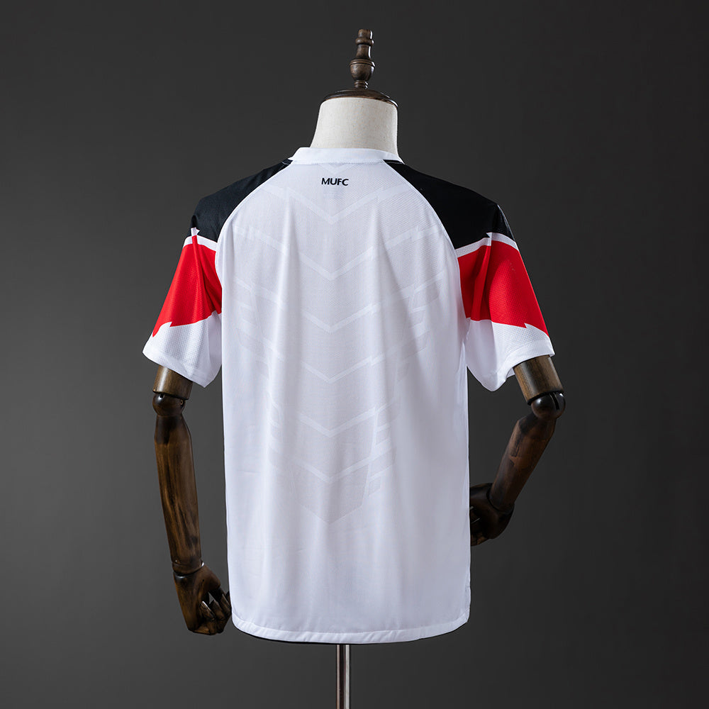 Camisola Manchester United Alternativa Edição Especial Liga dos Campeões 10/11 Retro